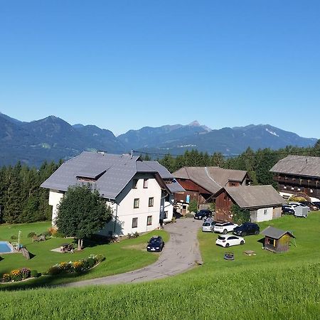 Pension Barzaunerhof Fresach Buitenkant foto