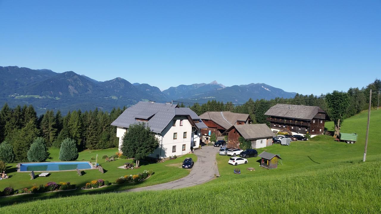 Pension Barzaunerhof Fresach Buitenkant foto